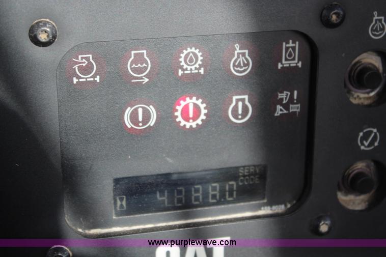 image for item K8839 2001 Caterpillar D8R Series II dozer