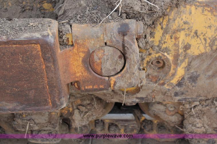 image for item K8839 2001 Caterpillar D8R Series II dozer