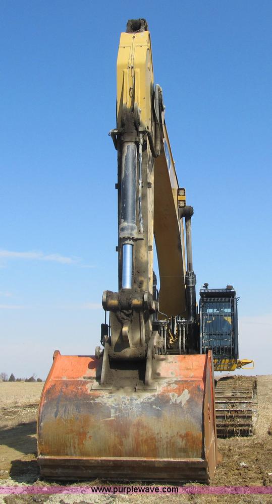 image for item K8841 2009 Caterpillar 385C L excavator
