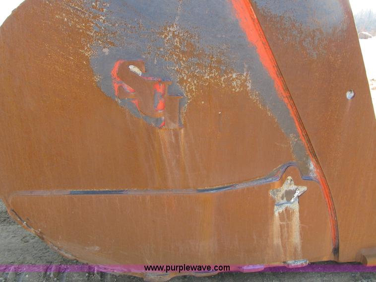 image for item K8841 2009 Caterpillar 385C L excavator