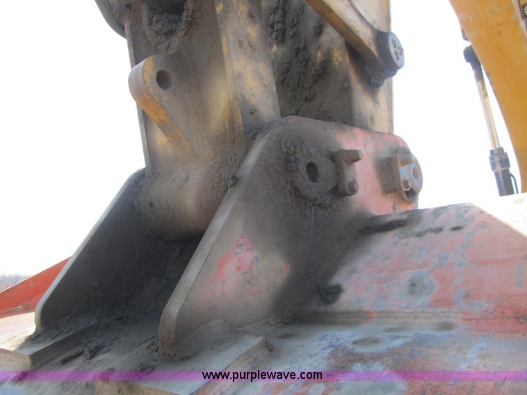 image for item K8841 2009 Caterpillar 385C L excavator