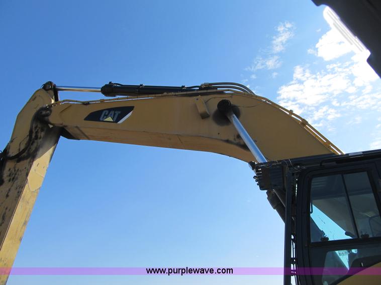 image for item K8841 2009 Caterpillar 385C L excavator