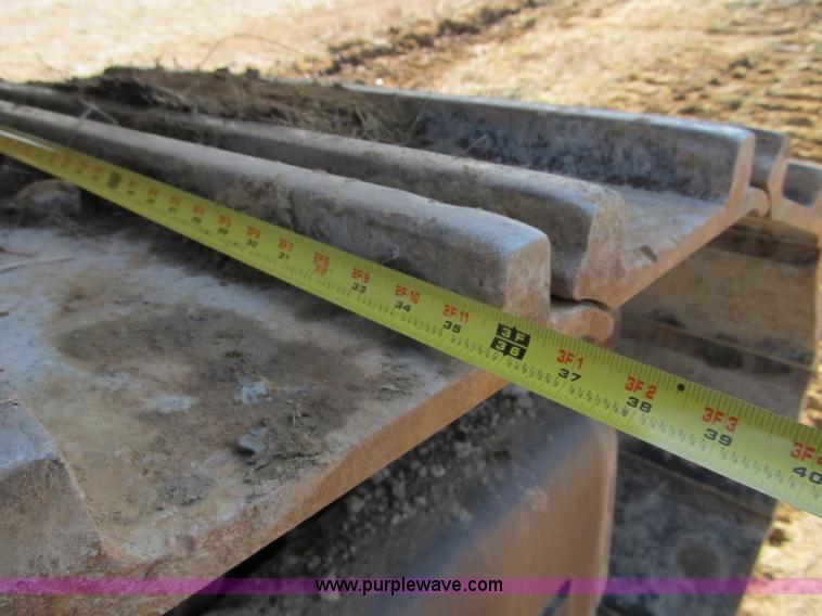 image for item K8841 2009 Caterpillar 385C L excavator