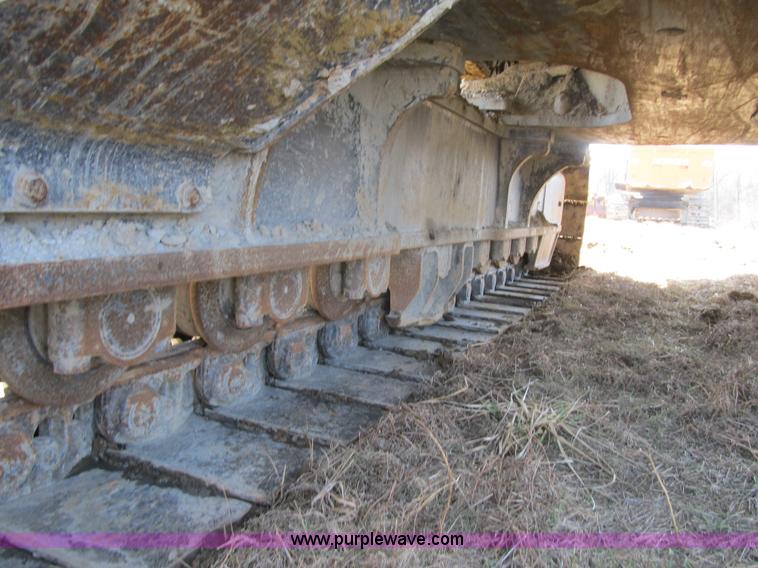 image for item K8841 2009 Caterpillar 385C L excavator