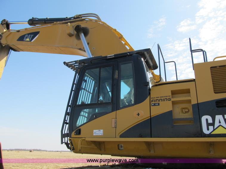 image for item K8841 2009 Caterpillar 385C L excavator