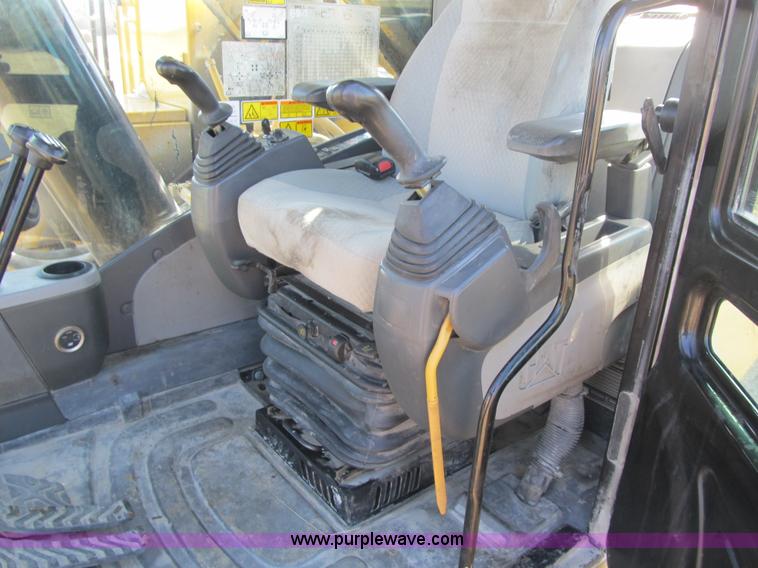 image for item K8841 2009 Caterpillar 385C L excavator