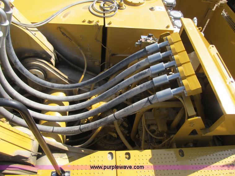 image for item K8841 2009 Caterpillar 385C L excavator