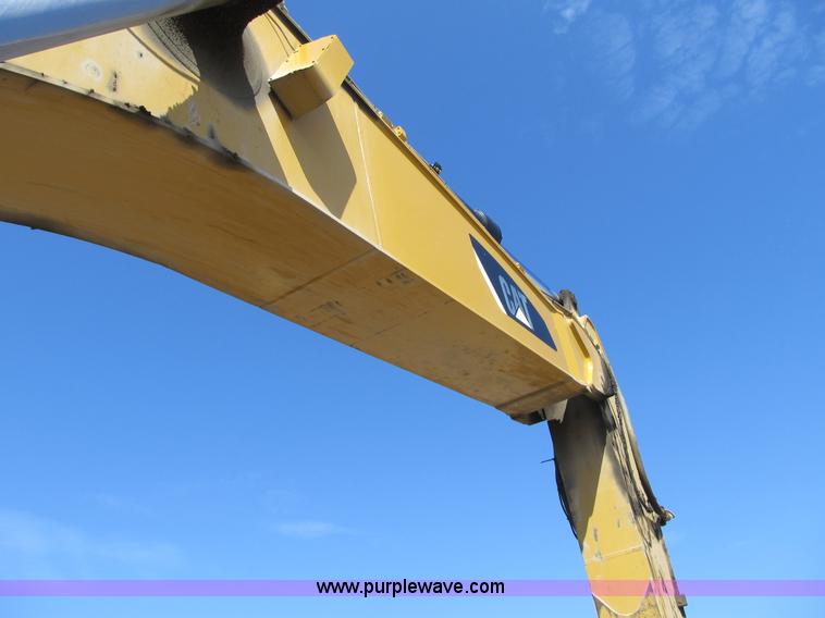 image for item K8841 2009 Caterpillar 385C L excavator