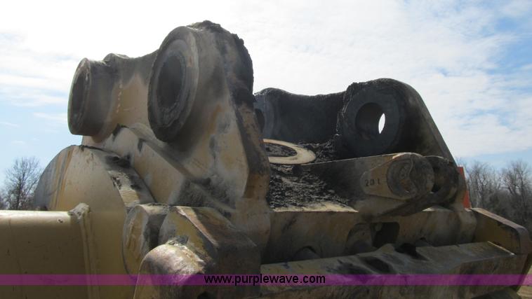 image for item K8841 2009 Caterpillar 385C L excavator
