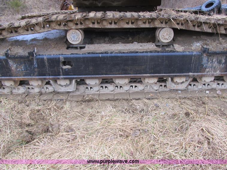 image for item K8842 2003 Hyundai Robex 450LC-7 excavator