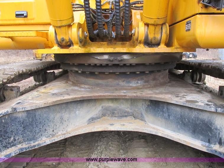 image for item K8842 2003 Hyundai Robex 450LC-7 excavator