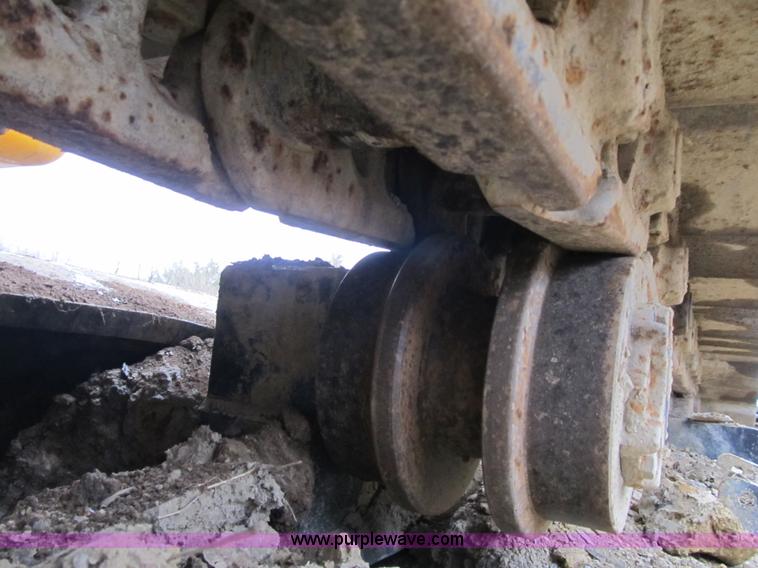 image for item K8842 2003 Hyundai Robex 450LC-7 excavator