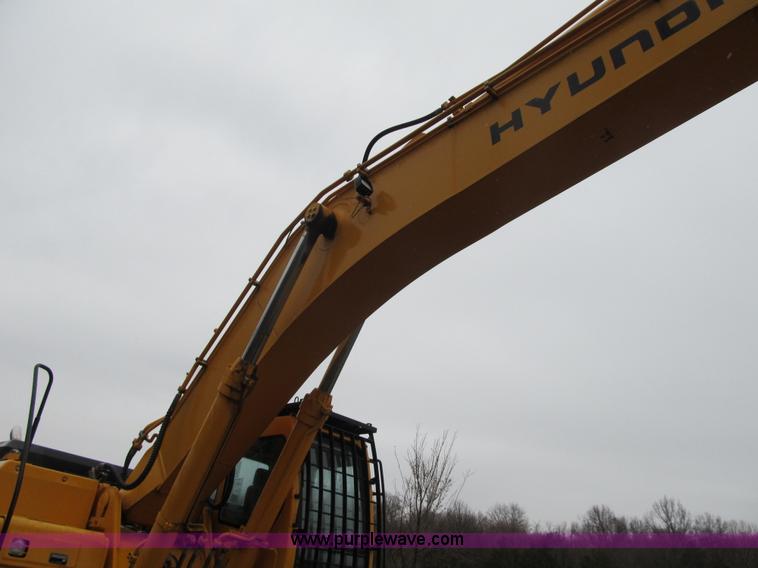 image for item K8842 2003 Hyundai Robex 450LC-7 excavator