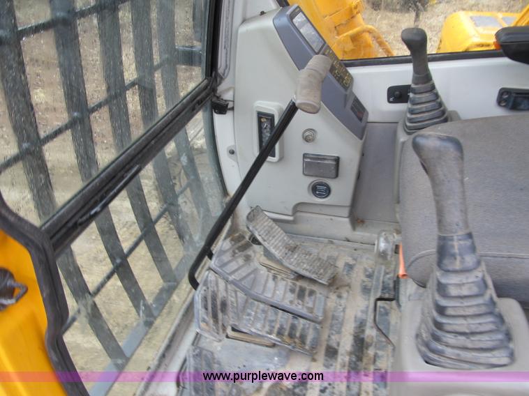 image for item K8842 2003 Hyundai Robex 450LC-7 excavator