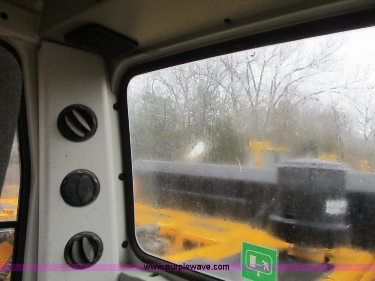 image for item K8842 2003 Hyundai Robex 450LC-7 excavator