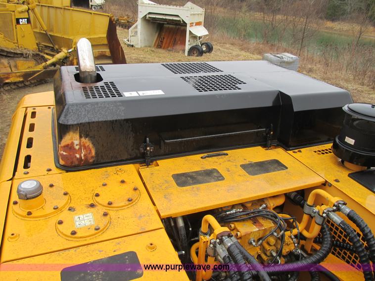 image for item K8842 2003 Hyundai Robex 450LC-7 excavator