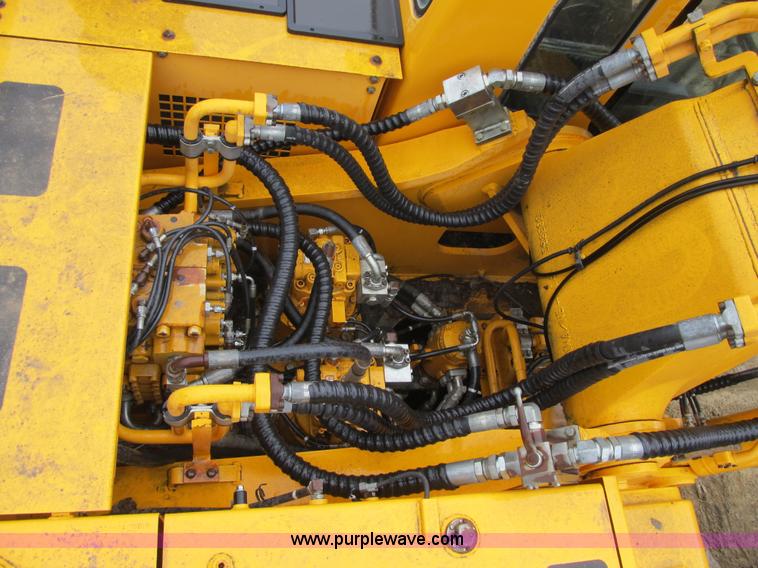 image for item K8842 2003 Hyundai Robex 450LC-7 excavator