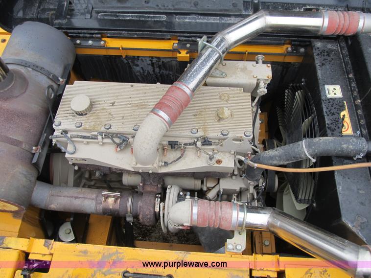 image for item K8842 2003 Hyundai Robex 450LC-7 excavator