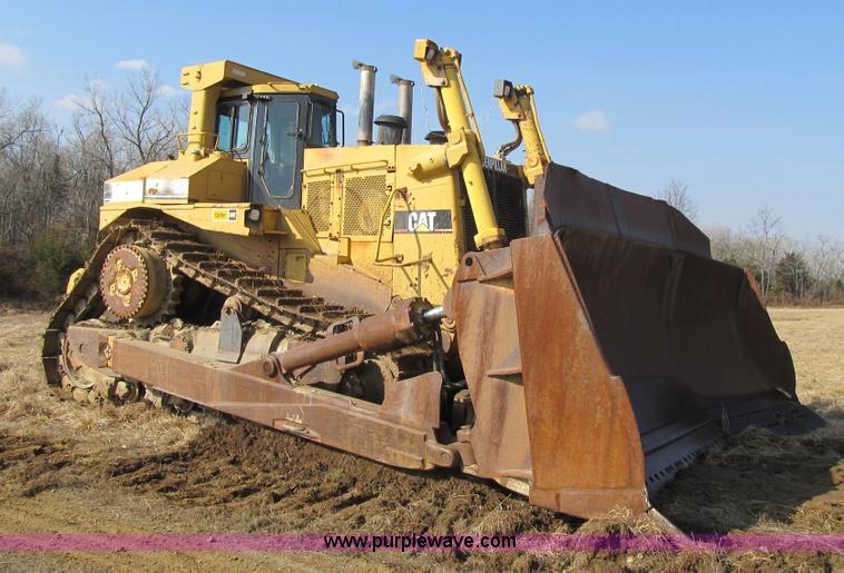 image for item K8843 1997 Caterpillar D11R dozer