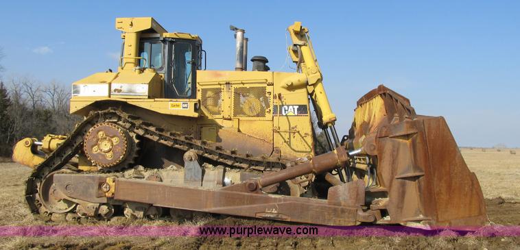 image for item K8843 1997 Caterpillar D11R dozer