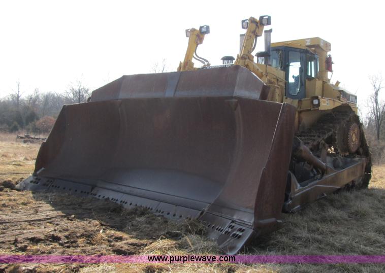 image for item K8843 1997 Caterpillar D11R dozer
