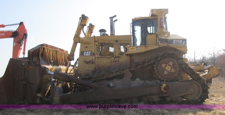 image for item K8843 1997 Caterpillar D11R dozer