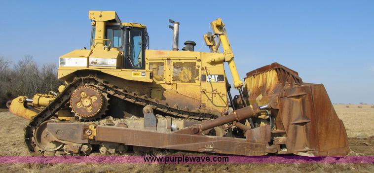 image for item K8843 1997 Caterpillar D11R dozer
