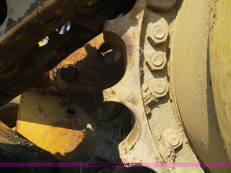 image for item K8843 1997 Caterpillar D11R dozer