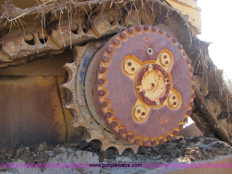 image for item K8843 1997 Caterpillar D11R dozer