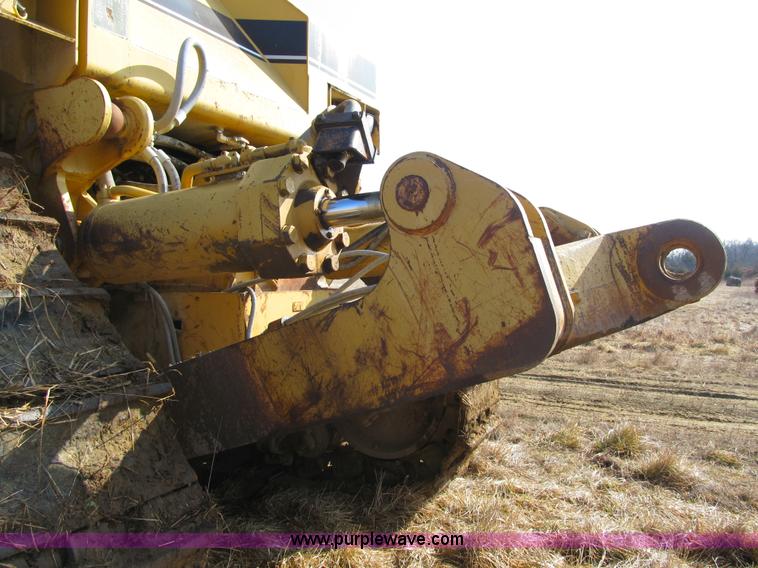 image for item K8843 1997 Caterpillar D11R dozer