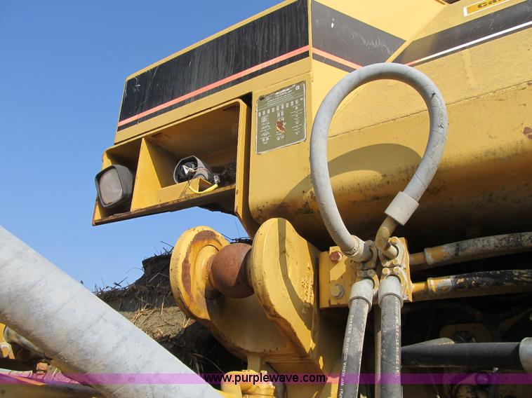 image for item K8843 1997 Caterpillar D11R dozer