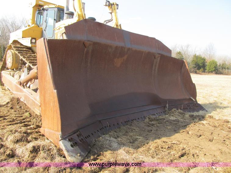 image for item K8843 1997 Caterpillar D11R dozer