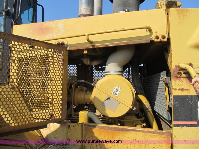 image for item K8843 1997 Caterpillar D11R dozer