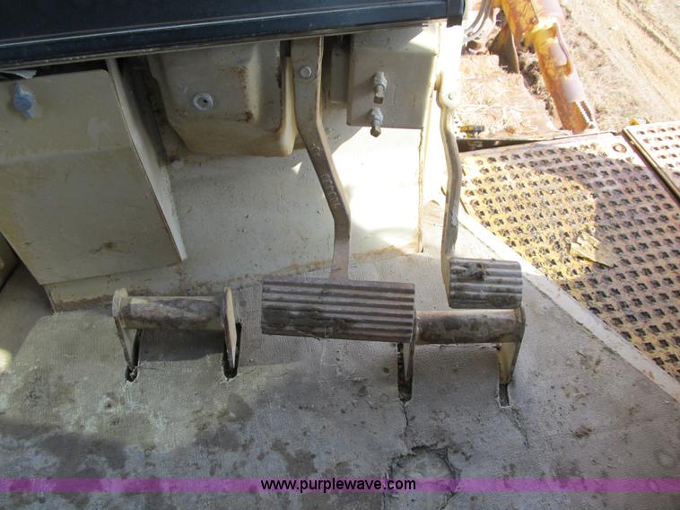 image for item K8843 1997 Caterpillar D11R dozer
