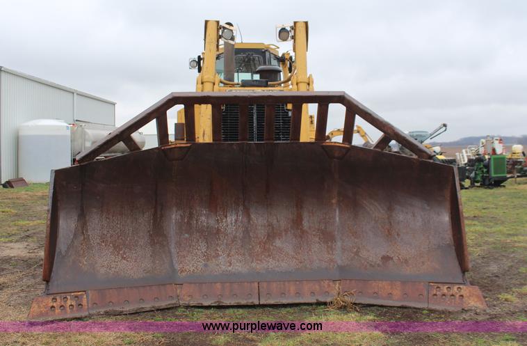 image for item K8944 1998 Caterpillar D8R dozer