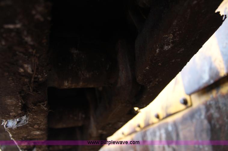 image for item K8944 1998 Caterpillar D8R dozer