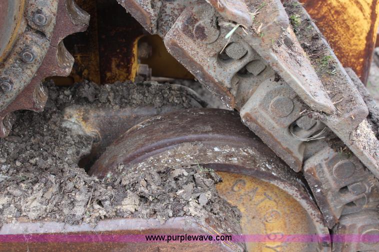 image for item K8944 1998 Caterpillar D8R dozer