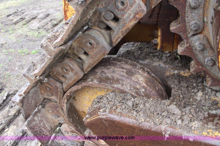 image for item K8944 1998 Caterpillar D8R dozer