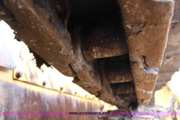 image for item K8944 1998 Caterpillar D8R dozer