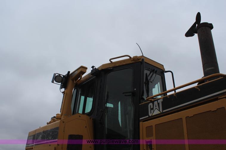 image for item K8944 1998 Caterpillar D8R dozer