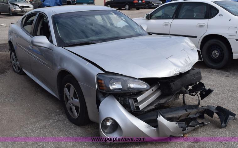 image for item E6254 2006 Pontiac Grand Prix