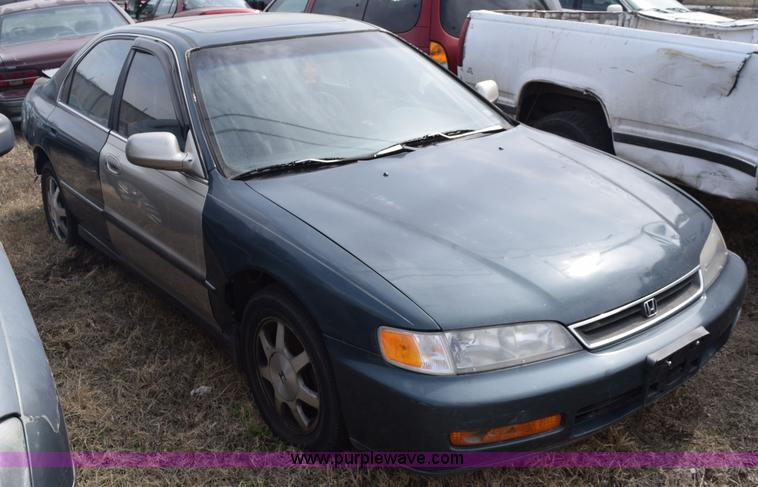 image for item E6255 1996 Honda Accord