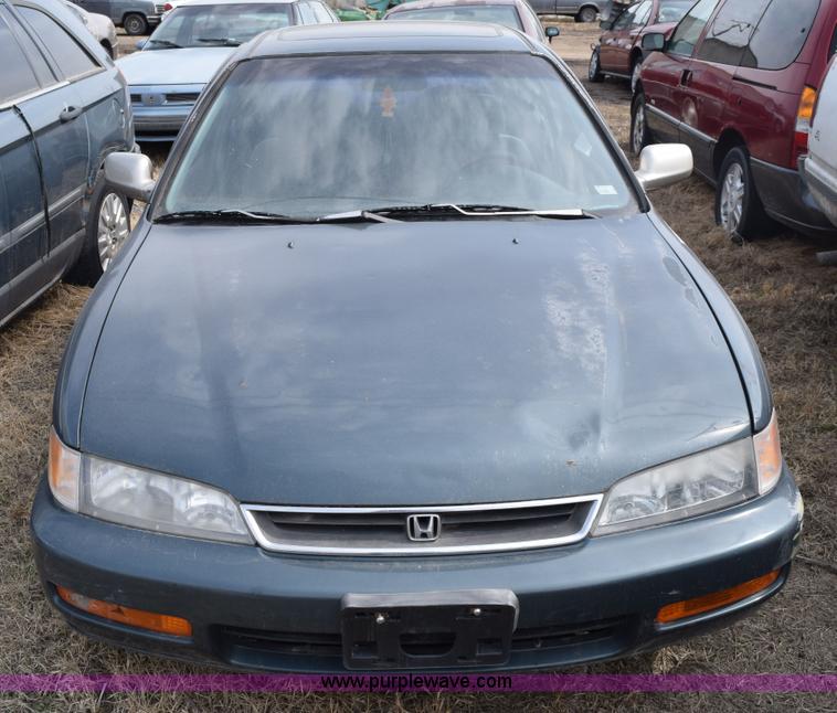 image for item E6255 1996 Honda Accord
