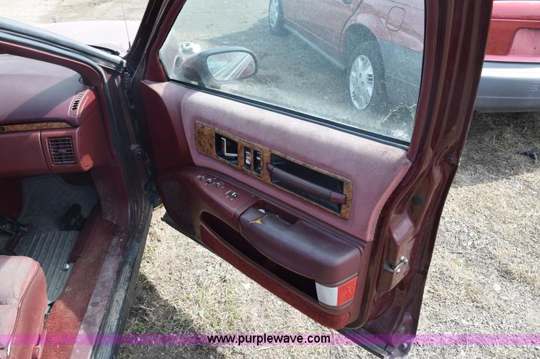 image for item E6256 1992 Chevrolet Caprice Classic