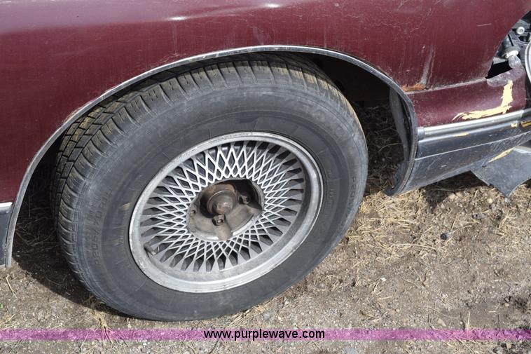 image for item E6256 1992 Chevrolet Caprice Classic