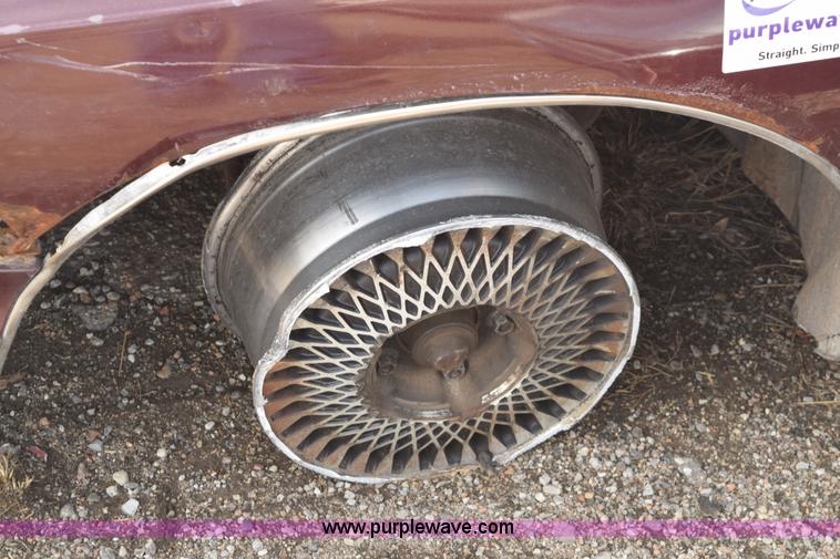image for item E6256 1992 Chevrolet Caprice Classic