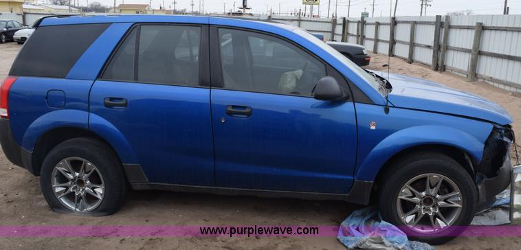 image for item E6257 2003 Saturn Vue