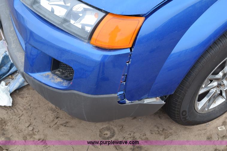 image for item E6257 2003 Saturn Vue