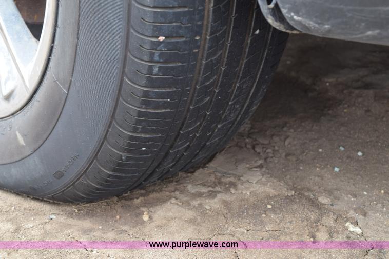image for item E6257 2003 Saturn Vue