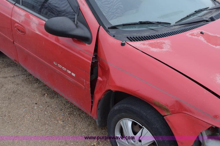 image for item E6259 2000 Dodge Neon